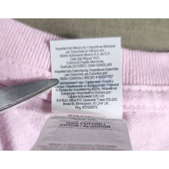 2019 Cape Cod Yarmouth Country Festival Large Pink Crew Neck T-Shirt | Gildan - Picture 4 of 11